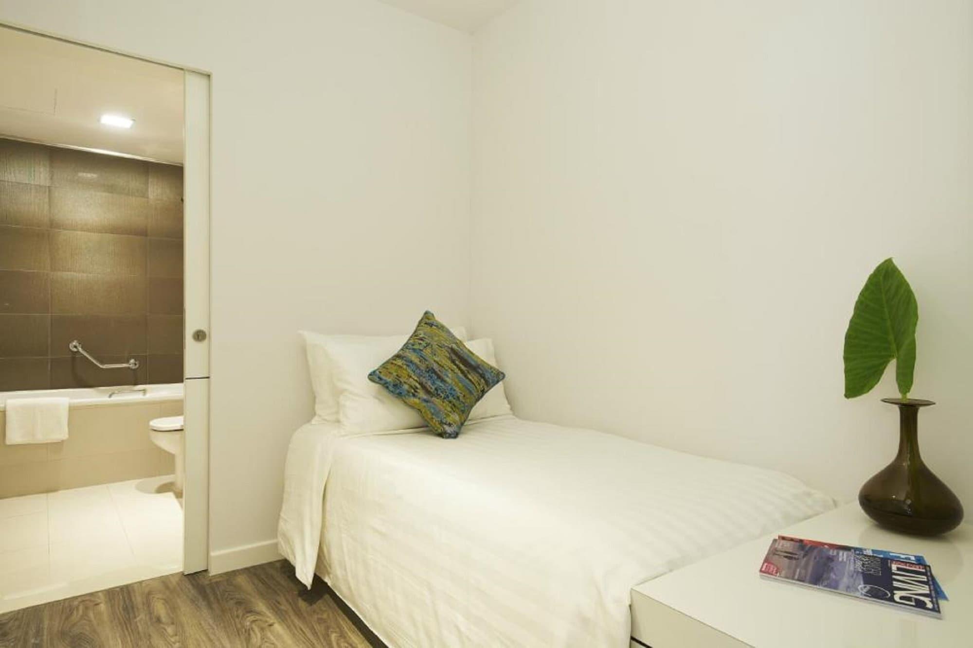 Parkroyal Serviced Suites Szingapúr Kültér fotó