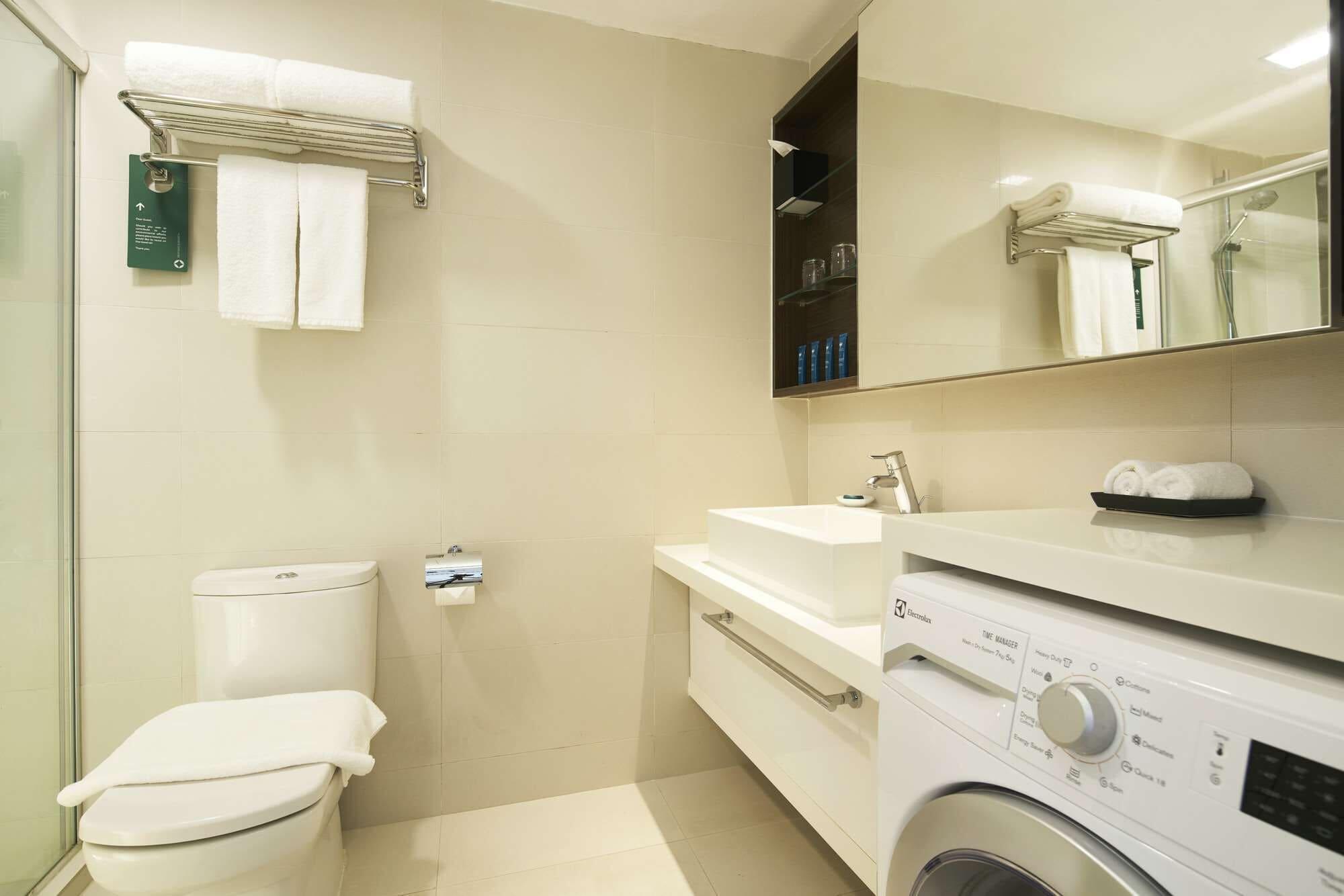 Parkroyal Serviced Suites Szingapúr Kültér fotó